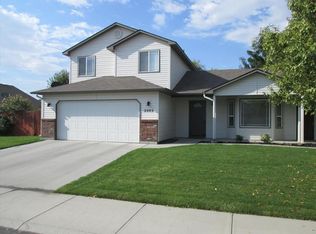 2203 W Whitelaw Dr, Meridian, ID 83646