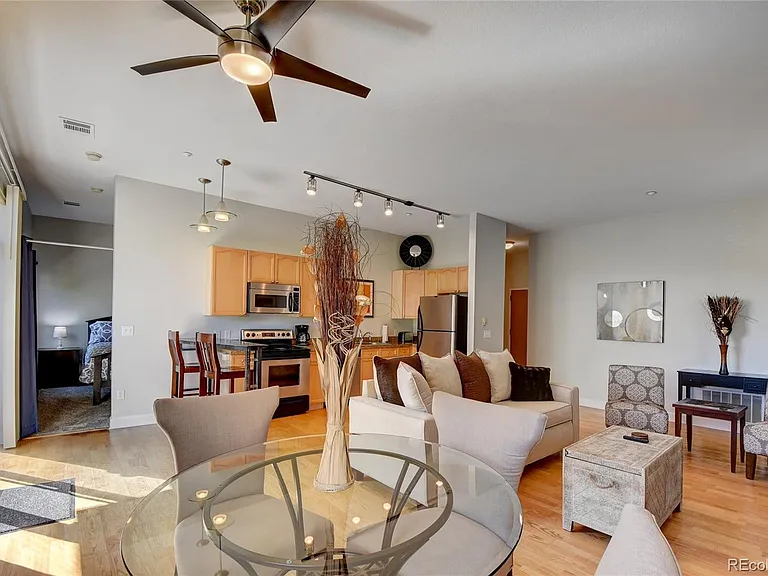 5677 Park Pl #205B — Photo 13