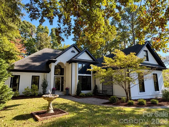 433 Wilby Dr, Charlotte, NC 28270