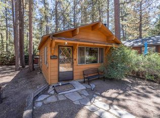 926 Robinhood Blvd, Big Bear City, CA 92314