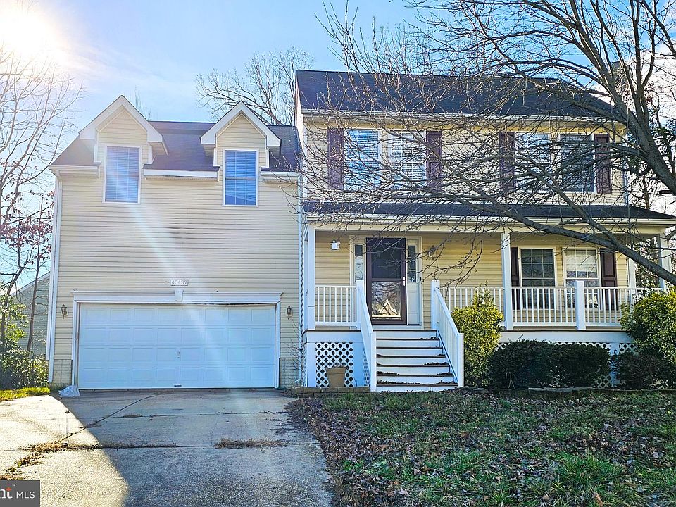1st image of 45487 Ballymore Pl