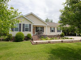 222 Hawthorne Rd, Sparta, TN 38583