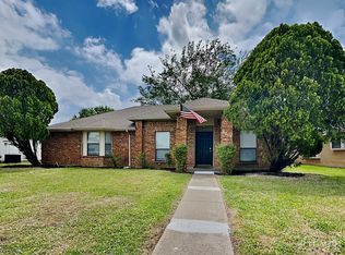 3013 Rustown Dr, Mesquite, TX 75150