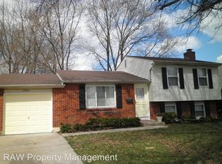 2884 Glenaire Dr, Cincinnati, OH 45251