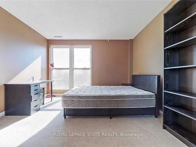 135 James St S #608 — Photo 24