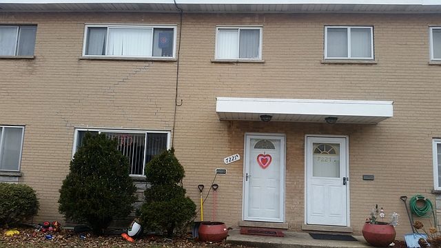 1st image of 7221 N Campbell Ave #B