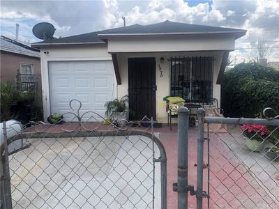 2070 E Hatchway St, Compton, CA, 90222