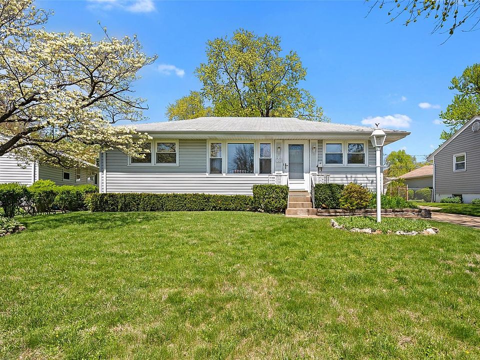 1st image of 125 Saint Baptista Ln