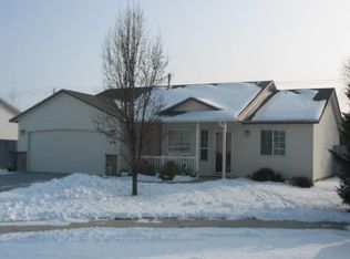 1810 Englewood St, Caldwell, ID 83607