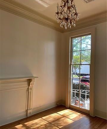 4th image of 5607 Annunciation St