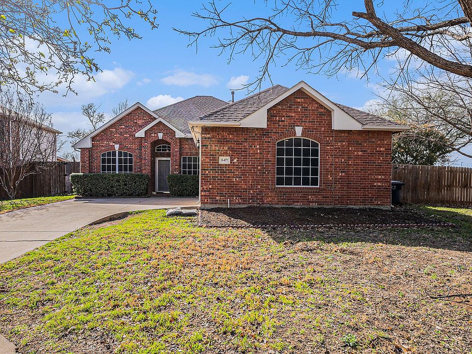 1st image of 8477 Island Cir