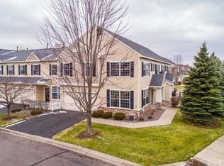 12185 Vermillion St NE UNIT E, Blaine, MN 55449