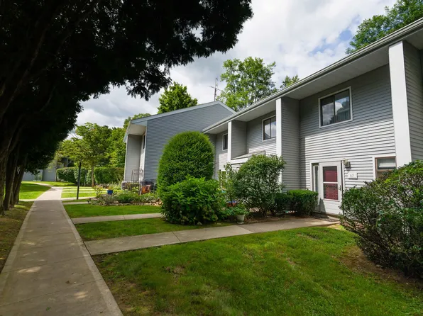 555 Russell Road #65, Westfield, MA 01085