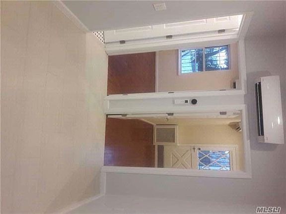 5th image of 8320 Parsons Blvd