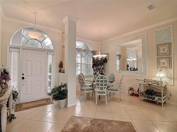 3rd image of 359 W Key Lime Sq SW
