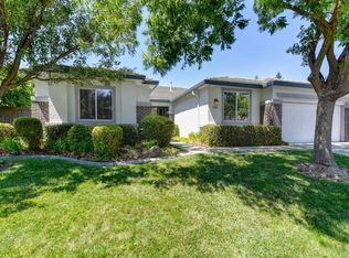 9454 Century Oaks Ln, Elk Grove, CA
