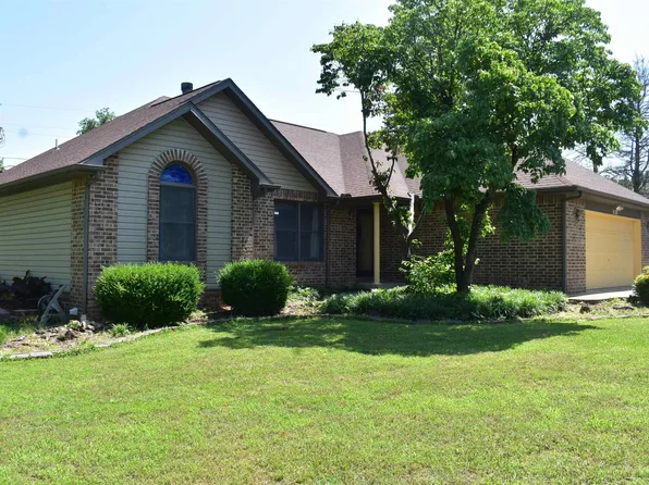 3128 Hillside Cir, Mountain Home, AR 72653