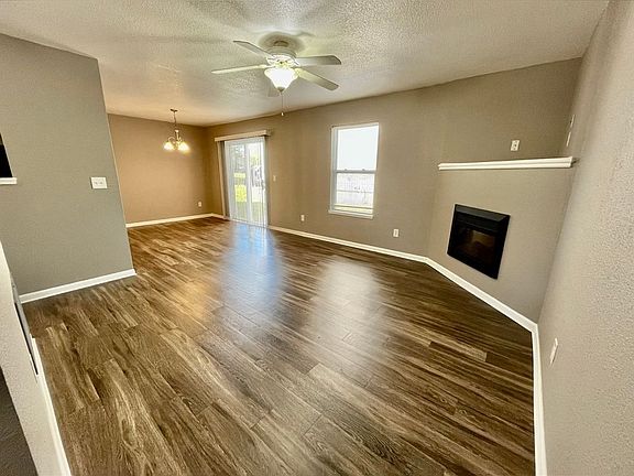 2nd image of 3101-3103 NW Gateway Dr