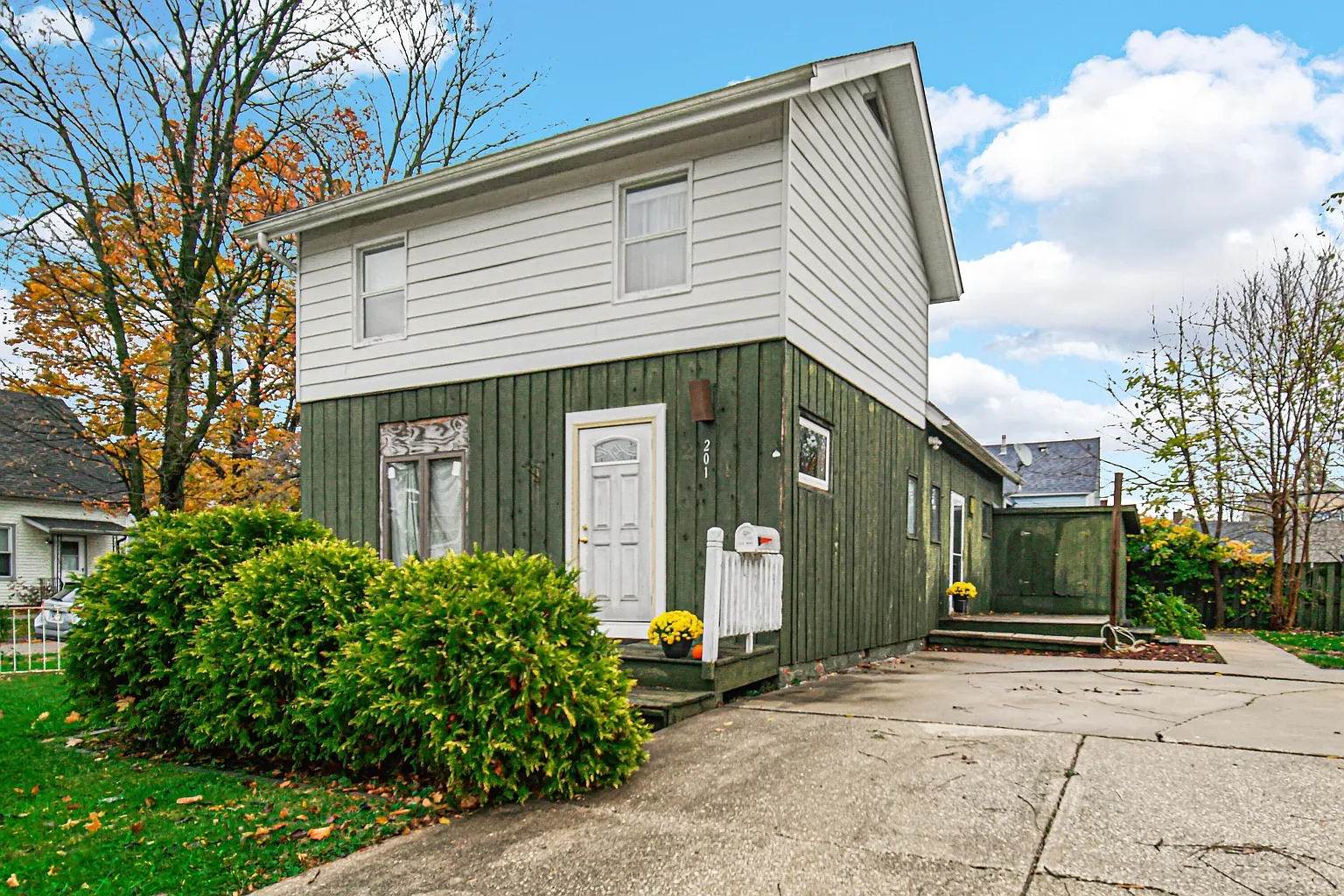 201 H St photo 1