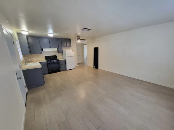 1214 E Clinton Ave APT 201, Fresno, CA 93704