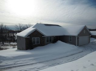 5 Wilbur Rd, Lincoln, RI 02865