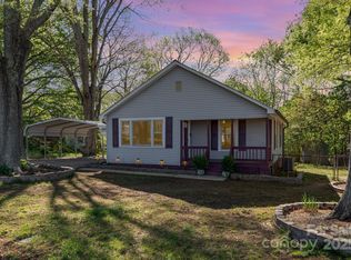 1203 Pump Station Rd, Kannapolis, NC 28081