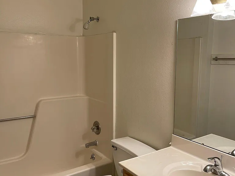 436 S Johnson St #4 — Photo 11