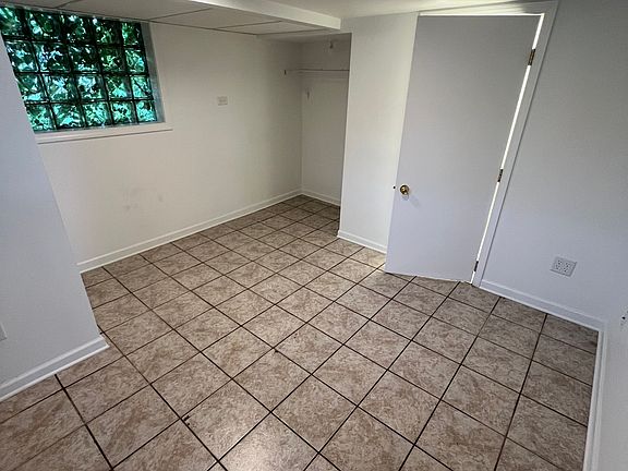 4th image of 6601 N Olmsted Ave #1G