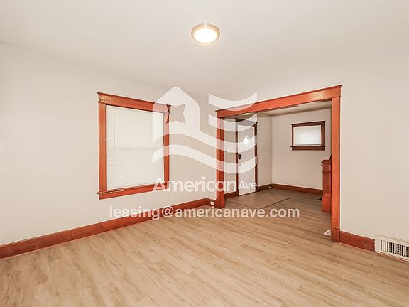 3-Living Room