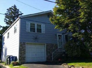 1903 Osbourne Ave, Willow Grove, PA 19090