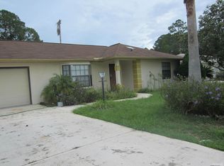 10 Bressler Ln, Palm Coast, FL 32137