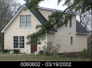 3119 Woods Pl, Raleigh, NC 27607