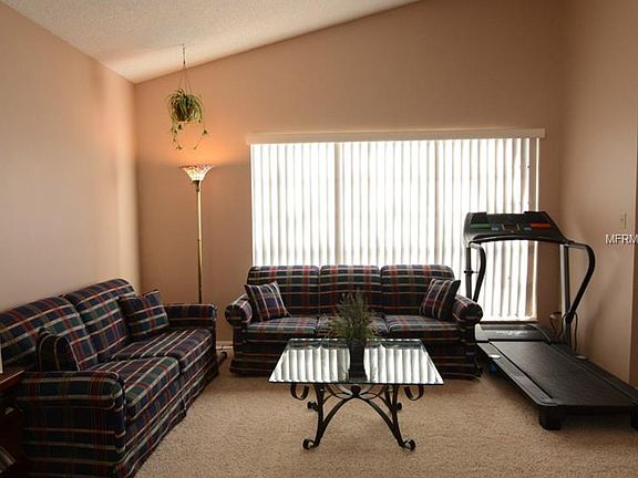 3rd image of 1533 Wyman Cir