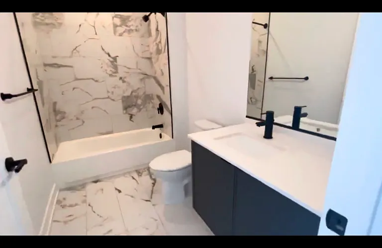 1128 W Van Buren St — Photo 5