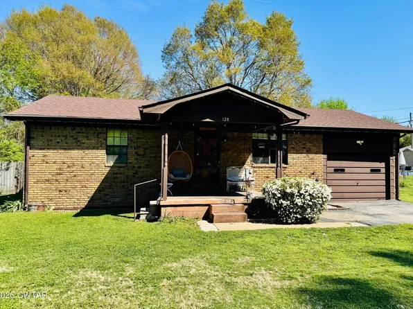 128 Adams St, Trenton, TN 38382