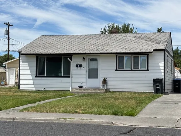 228 W Northshore Dr, Moses Lake, WA 98837