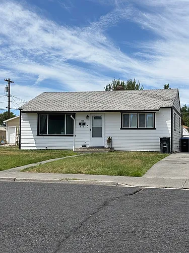 228 W Northshore Dr Photo 1