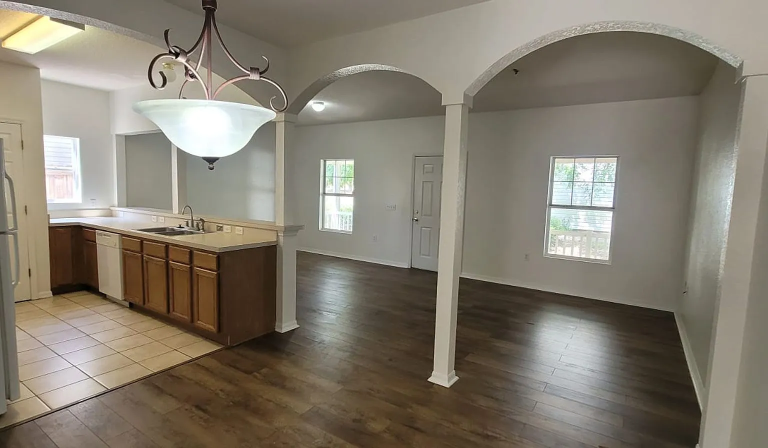 2 bed, 1152 sqft, $1,775 — Photo 1