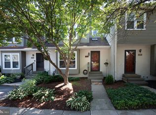 4304 Franklin Ct, Chester Springs, PA 19425