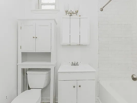 Rented by Corcoran | media 32