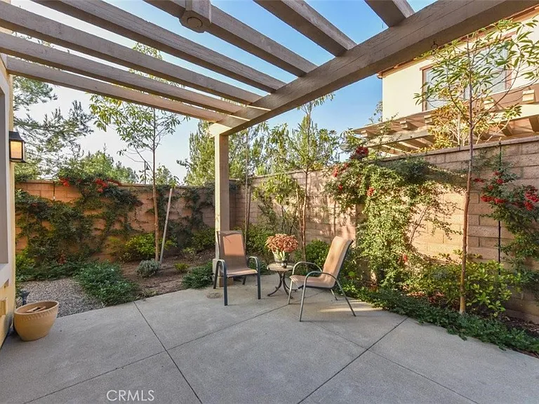 229 Rodeo — Photo 34