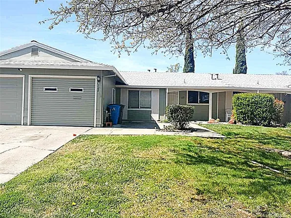 122 Monterey Dr, Vacaville, CA 95687