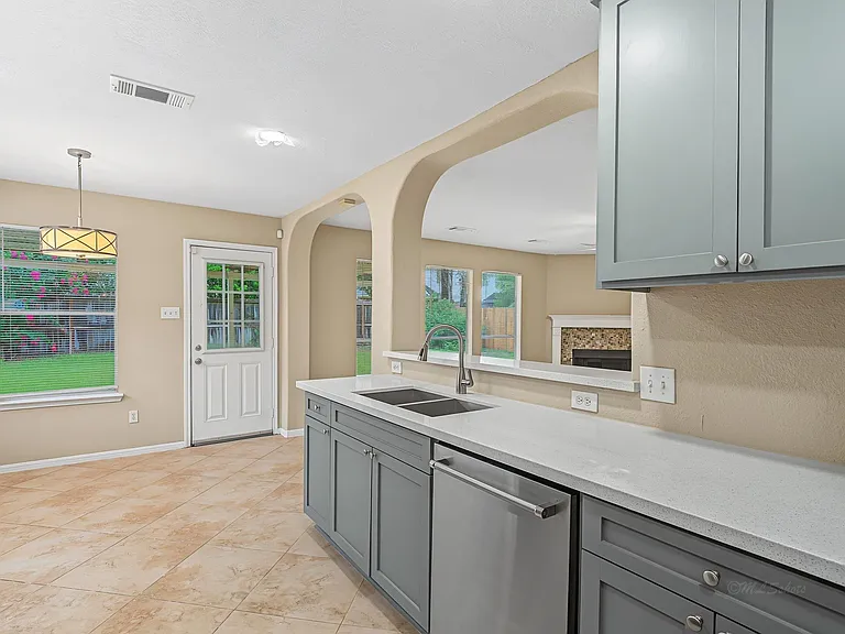 2026A Mossy Trail Dr — Photo 10