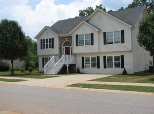 570 Maple Forge Dr, Athens, GA 30606