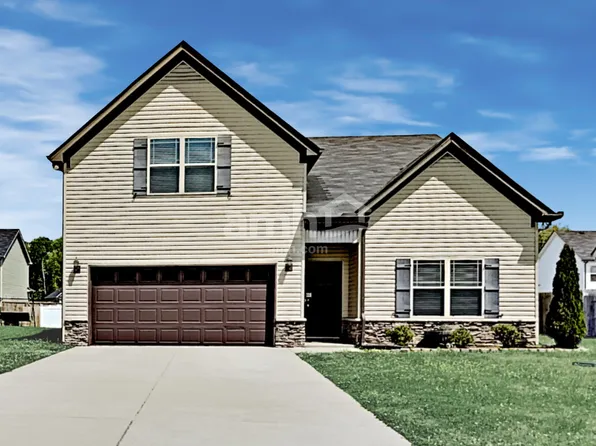 1116 Selous Dr, Murfreesboro, TN 37128