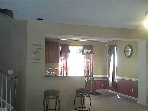 3rd image of 509 Normandy St
