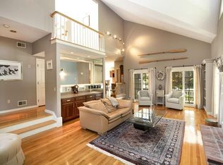 40 Forest Ln, Scituate, MA 02066
