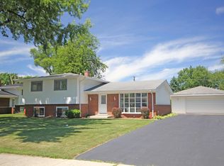 508 E Turner Ave, Roselle, IL 60172