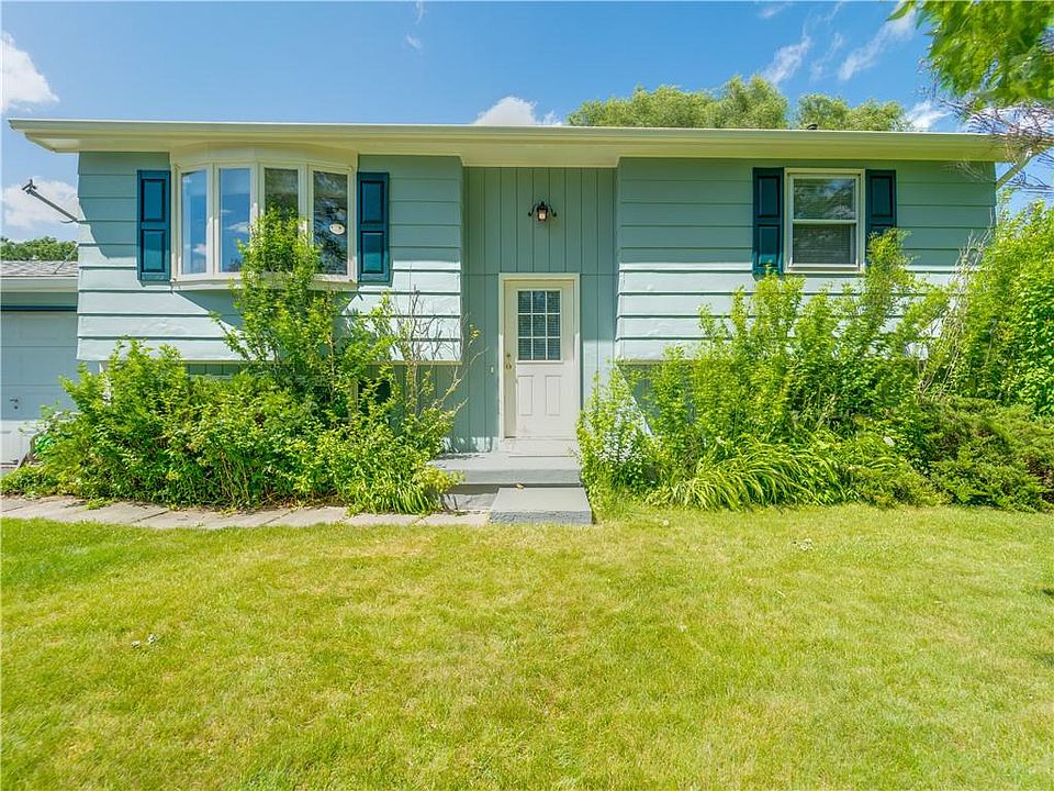 1st image of 38 Fairview Dr