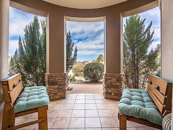 ENTRY PORCH